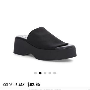 Slinky 30 Steve Madden Black Shoe
